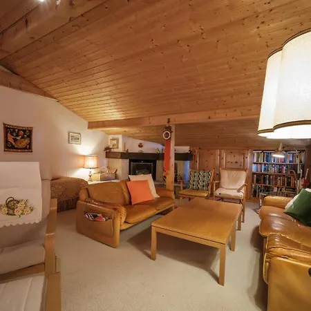 Casa Dschember, 11, 1-6 Personen شقة